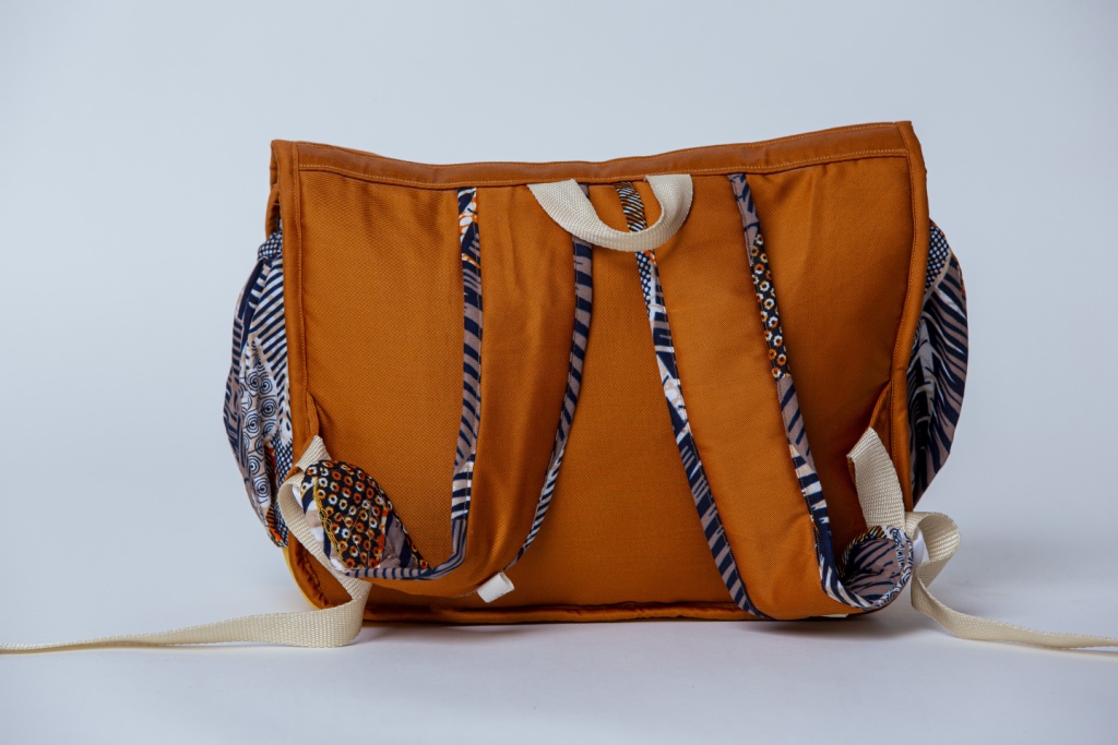 Cartable caramel