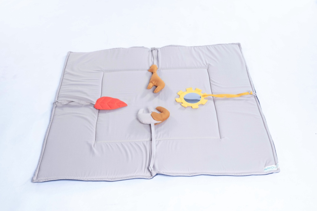 Tapis d'éveil camel