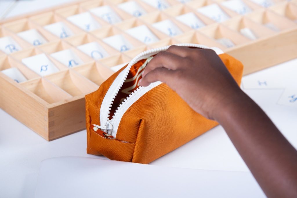 Trousse caramel 